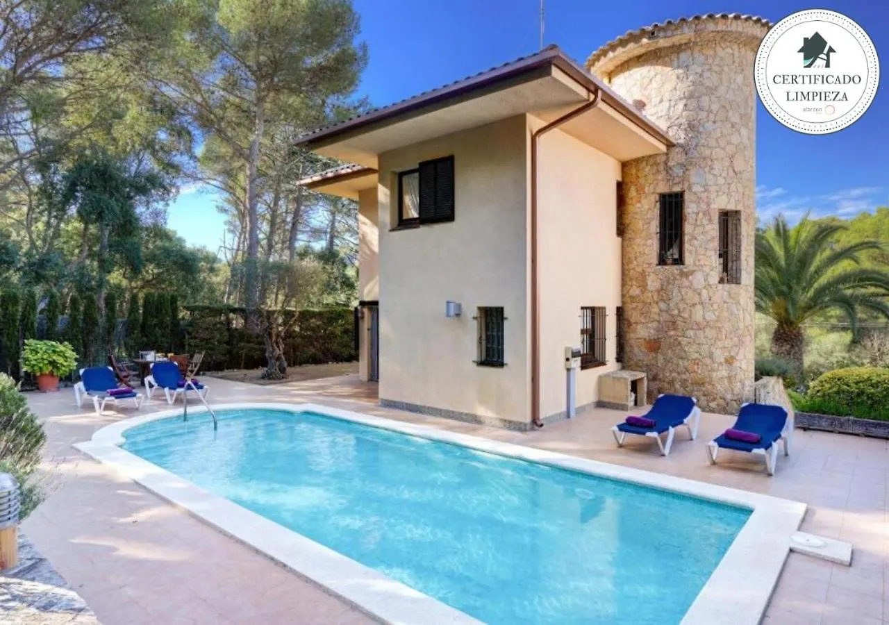 Villa La Torreta タマリウ